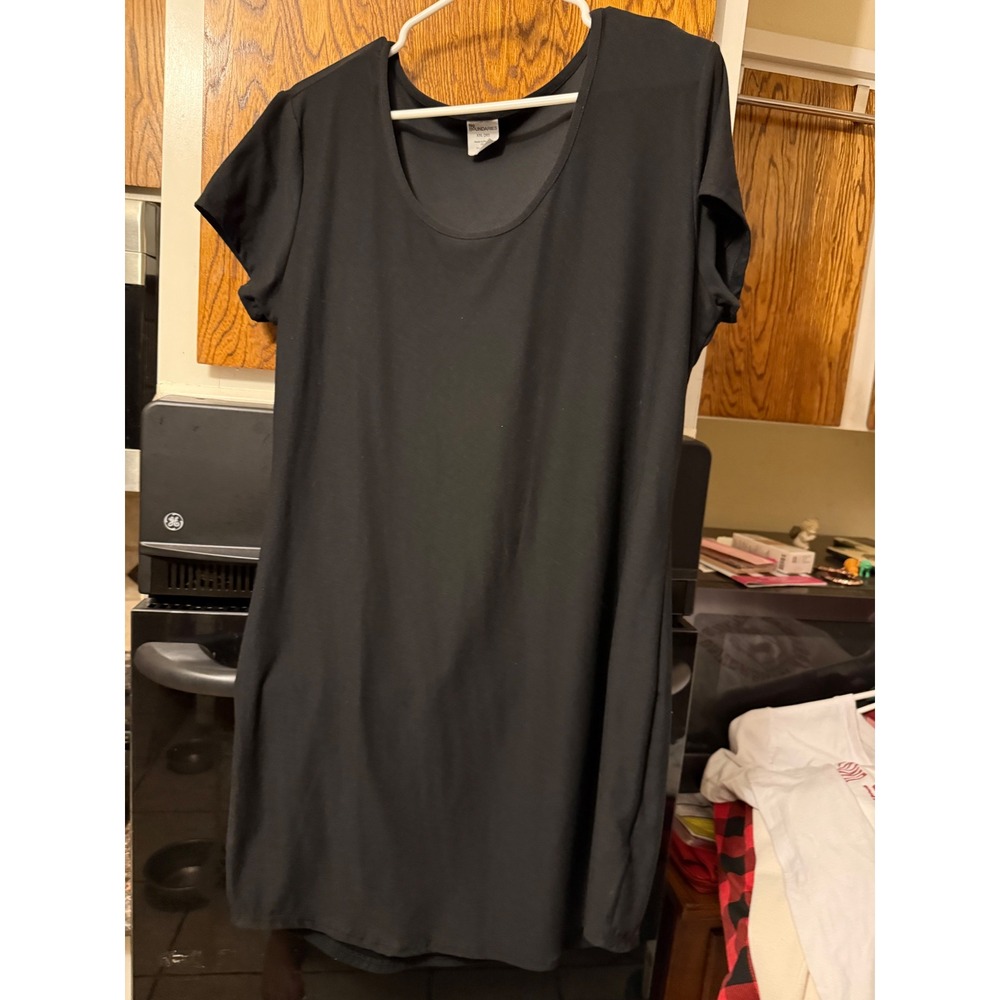 No Boundaries Womens XXL 20‎ Black Short Sleeve Scoop Neck T-Shirt Shift Dress